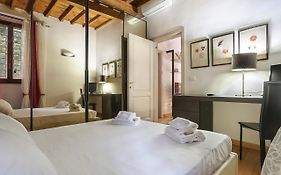 Cellini Bright & Elegant Flat In Florence-Hosted By Sweetstay